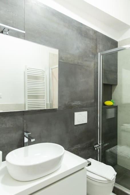 Modern Apartment Near Ponte Vecchio. Firenze Bagian luar foto